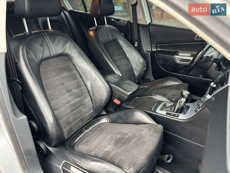 Седан Volkswagen Passat 2006 в Ужгороде