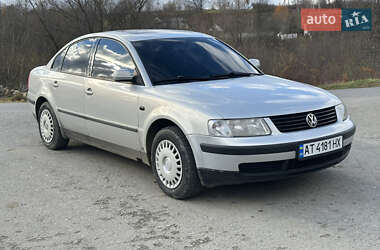 Седан Volkswagen Passat 1999 в Ивано-Франковске