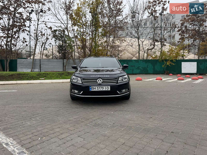 Volkswagen Passat 2013 Volkswagen Passat 2013