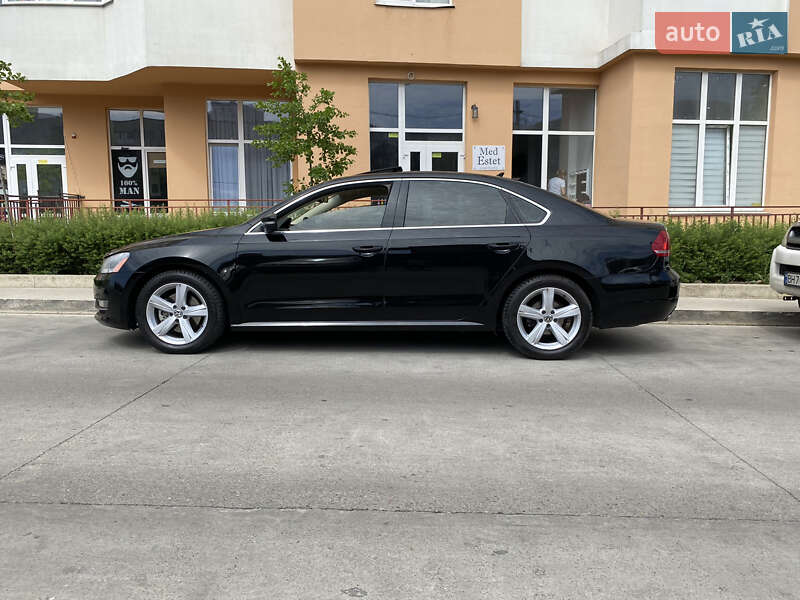 Седан Volkswagen Passat 2013 в Одессе