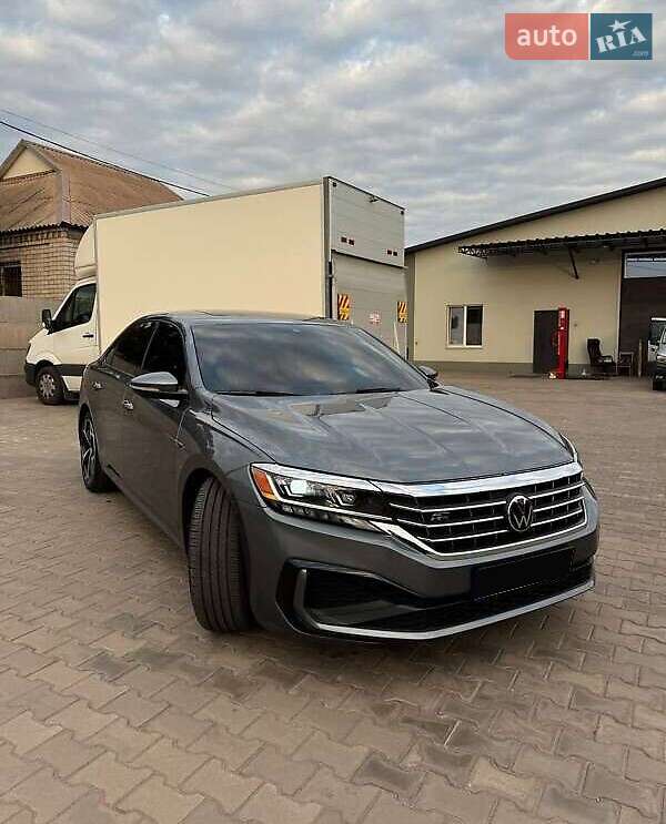 Седан Volkswagen Passat 2021 в Львове фото 2 Седан Volkswagen Passat 2021 в Львове