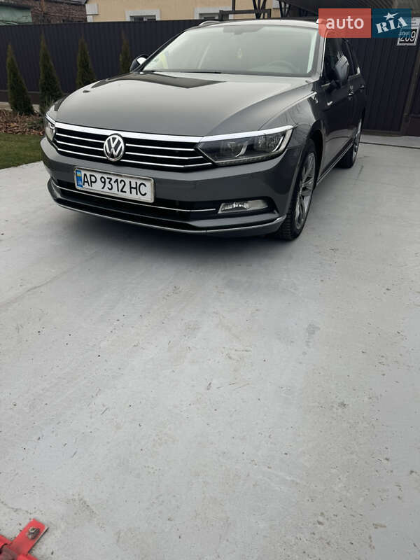 Универсал Volkswagen Passat 2017 в Запорожье