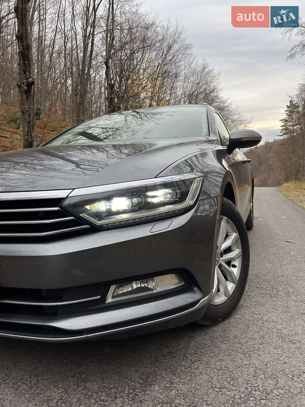 Універсал Volkswagen Passat 2016 в Болехові