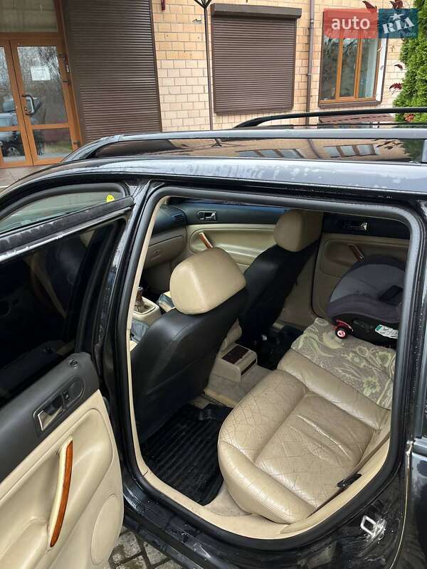 Универсал Volkswagen Passat 1999 в Чернигове