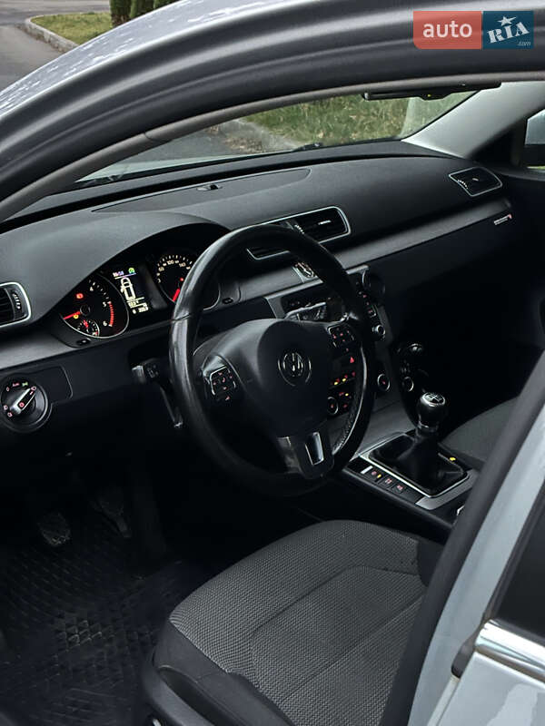 Универсал Volkswagen Passat 2011 в Чернигове