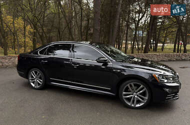 Седан Volkswagen Passat 2017 в Киеве