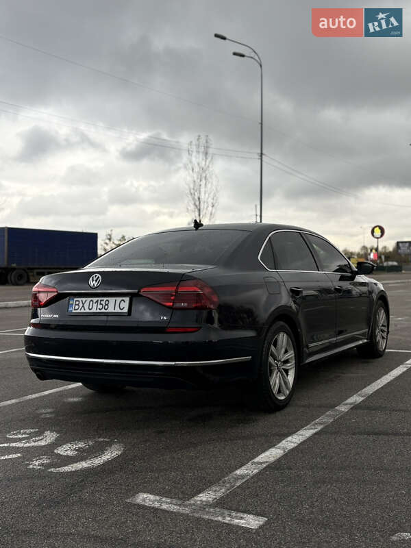 Седан Volkswagen Passat 2017 в Киеве