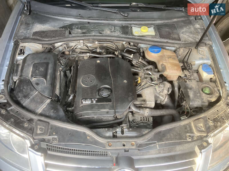 Седан Volkswagen Passat 2001 в Харькове