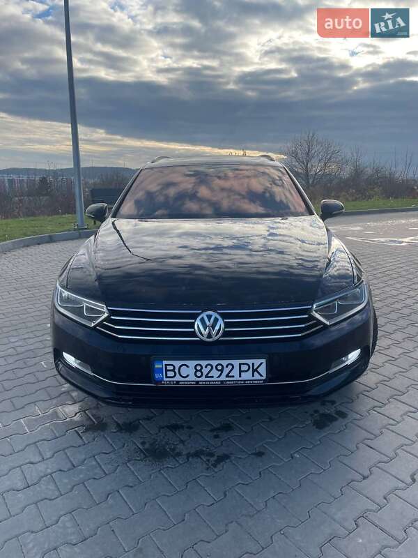 Универсал Volkswagen Passat 2018 в Львове фото 3 Универсал Volkswagen Passat 2018 в Львове