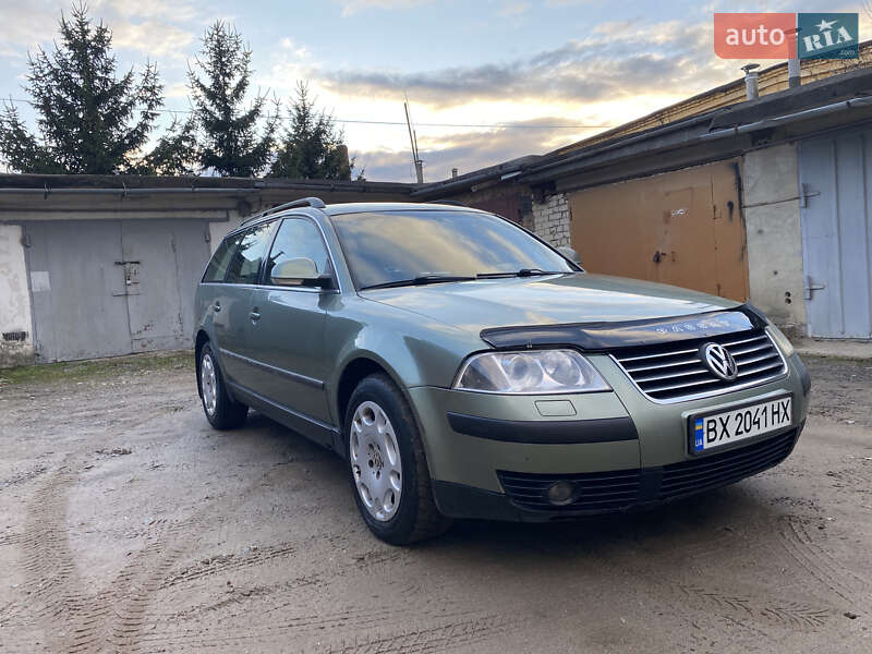 Универсал Volkswagen Passat 2003 в Хмельницком