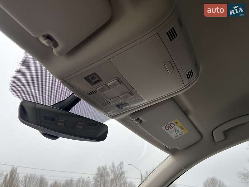 Седан Volkswagen Passat 2018 в Житомире