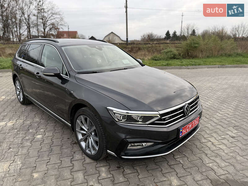 Универсал Volkswagen Passat 2021 в Луцке