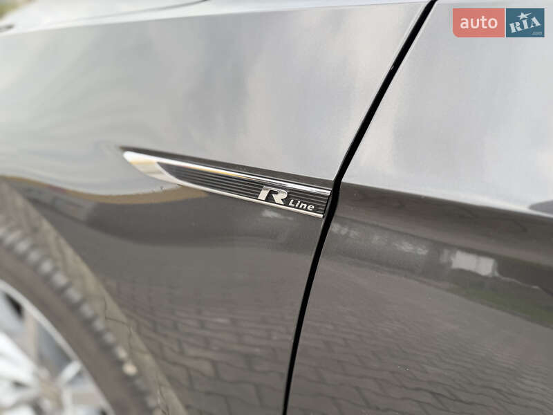 Универсал Volkswagen Passat 2021 в Луцке