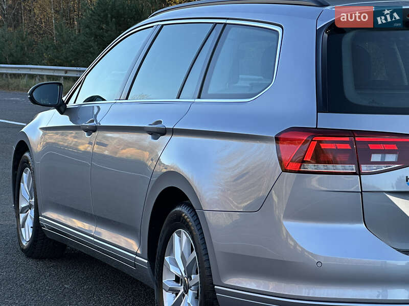 Универсал Volkswagen Passat 2021 в Ковеле