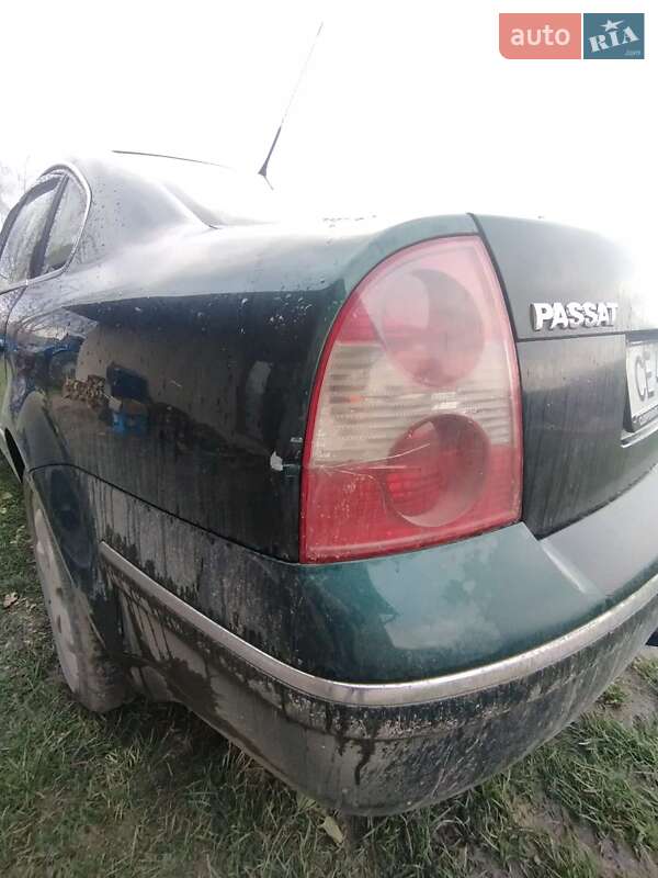 Седан Volkswagen Passat 2003 в Чернівцях