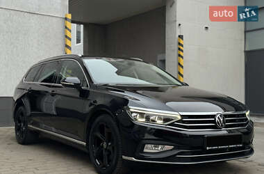 Універсал Volkswagen Passat 2020 в Луцьку