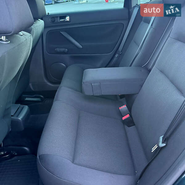 Седан Volkswagen Passat 2003 в Виннице фото 106 Седан Volkswagen Passat 2003 в Виннице