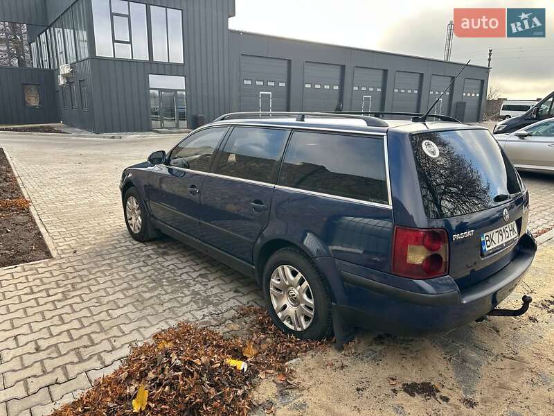 Универсал Volkswagen Passat 2004 в Ровно