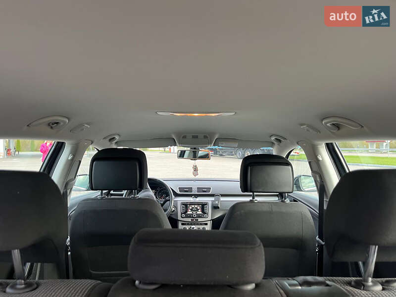 Универсал Volkswagen Passat 2012 в Ковеле
