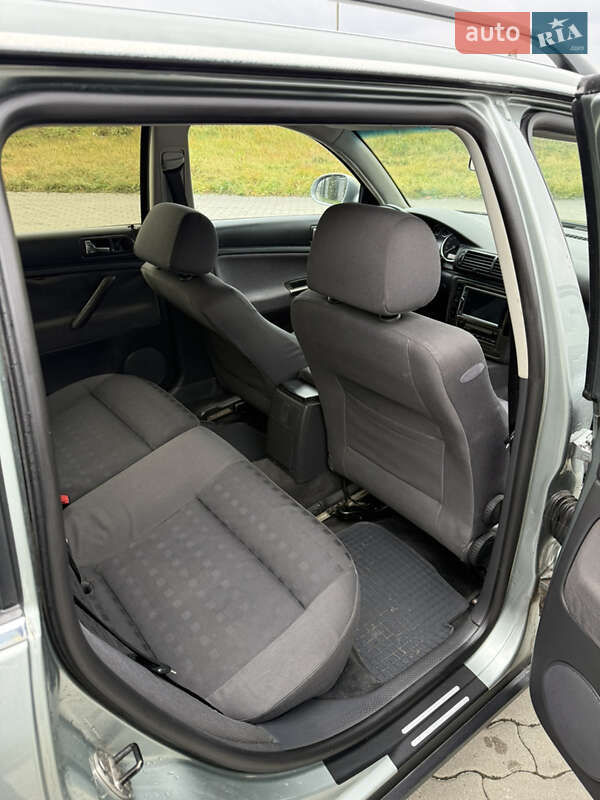 Универсал Volkswagen Passat 2004 в Львове