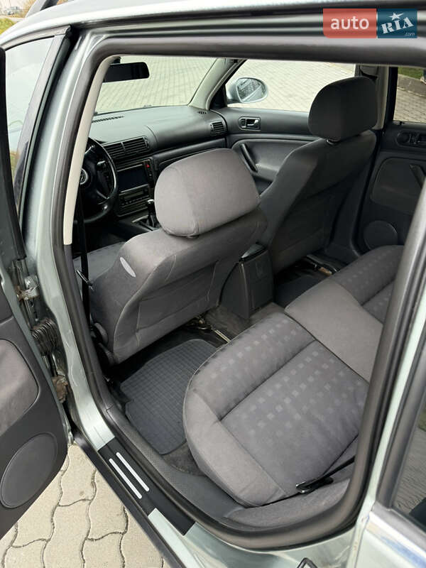 Универсал Volkswagen Passat 2004 в Львове