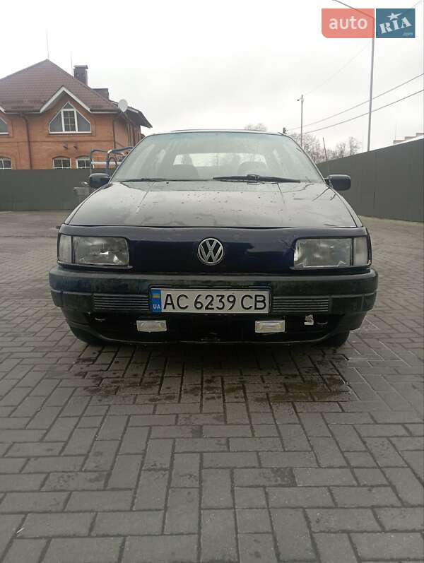 Седан Volkswagen Passat 1989 в Сарнах фото 2 Седан Volkswagen Passat 1989 в Сарнах