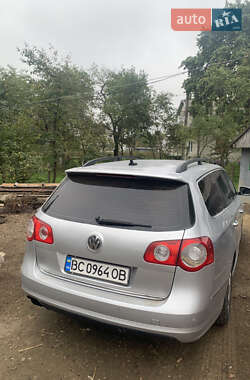 Універсал Volkswagen Passat 2006 в Стрию