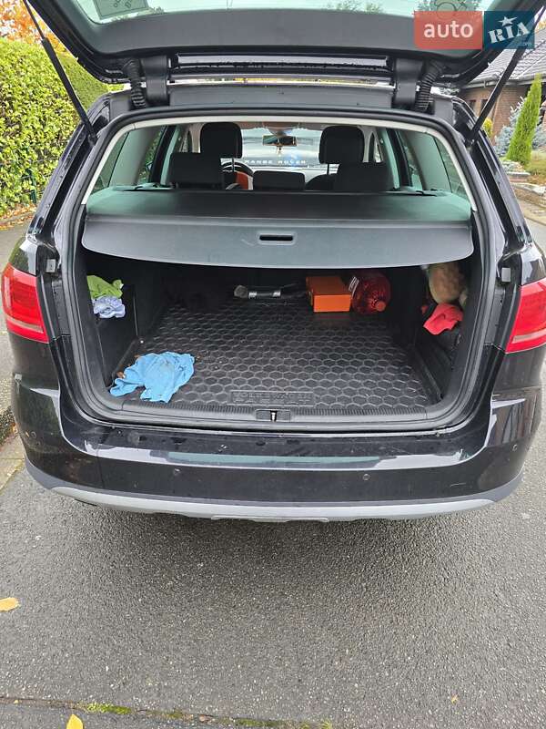 Універсал Volkswagen Passat 2014 в Запоріжжі