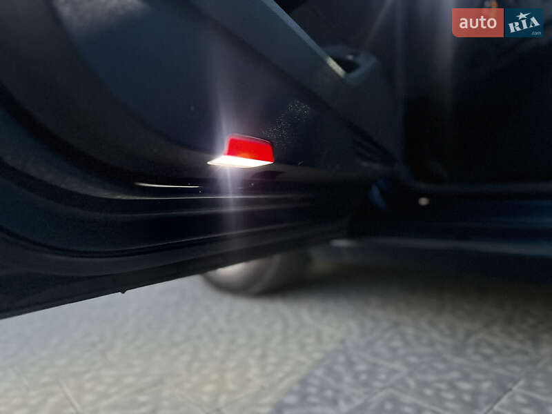 Универсал Volkswagen Passat 2020 в Львове фото 15 Универсал Volkswagen Passat 2020 в Львове