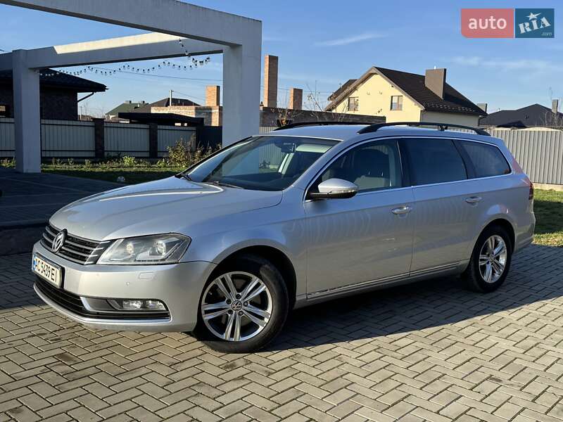 Универсал Volkswagen Passat 2013 в Луцке фото 2 Универсал Volkswagen Passat 2013 в Луцке