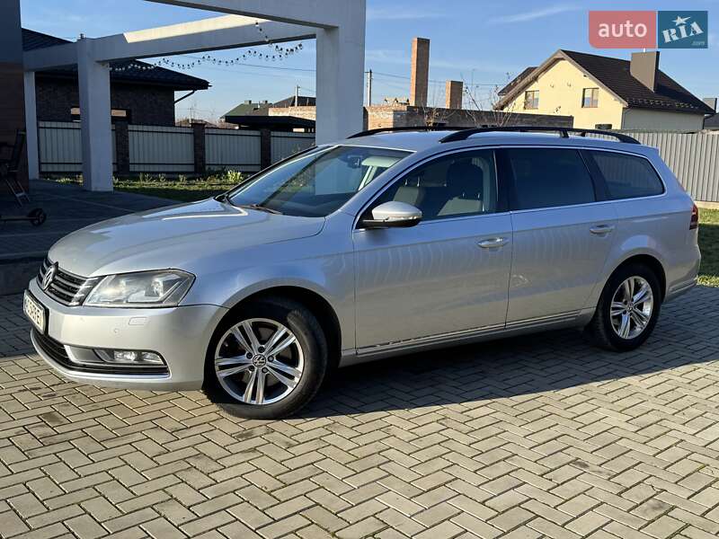 Универсал Volkswagen Passat 2013 в Луцке фото 3 Универсал Volkswagen Passat 2013 в Луцке