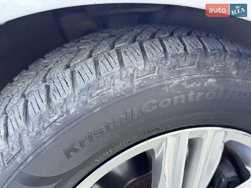 Универсал Volkswagen Passat 2013 в Луцке фото 11 Универсал Volkswagen Passat 2013 в Луцке