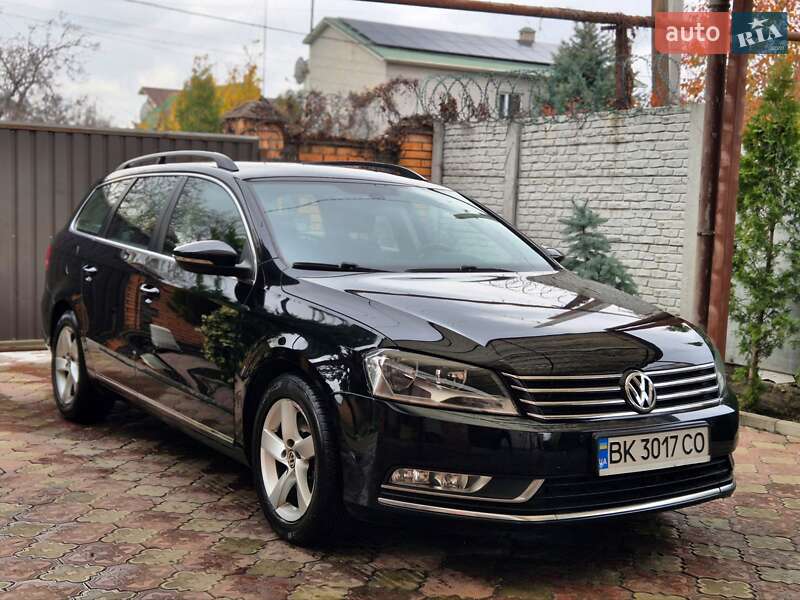Универсал Volkswagen Passat 2013 в Запорожье
