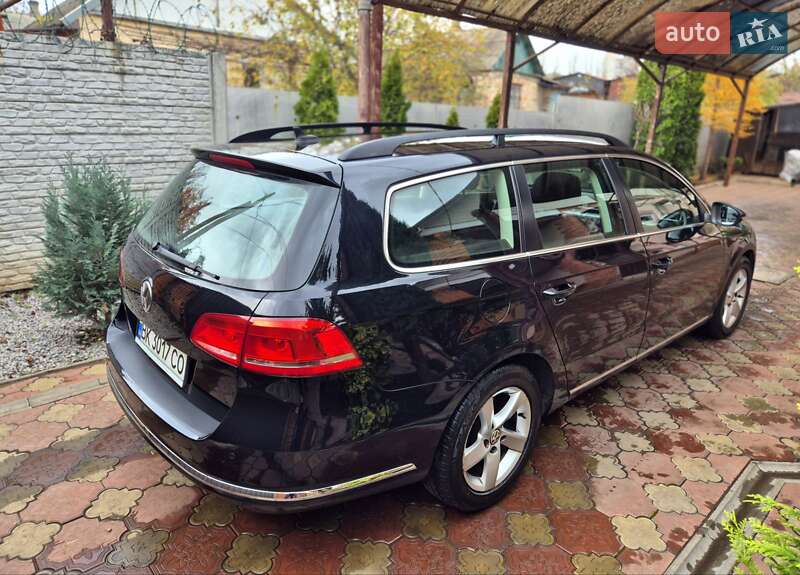 Универсал Volkswagen Passat 2013 в Запорожье