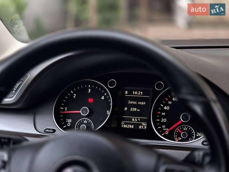 Универсал Volkswagen Passat 2013 в Запорожье