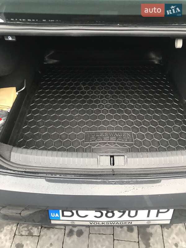 Седан Volkswagen Passat 2020 в Самборе фото 9 Седан Volkswagen Passat 2020 в Самборе