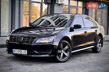 Седан Volkswagen Passat 2012 в Львове