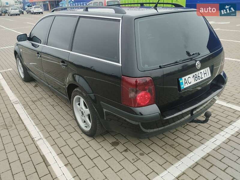 Универсал Volkswagen Passat 2002 в Нововолынске