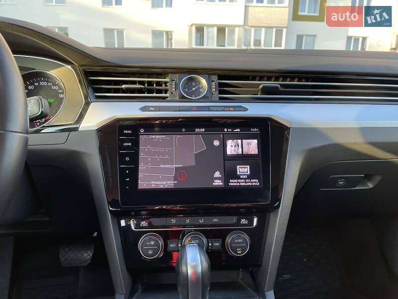 Универсал Volkswagen Passat 2017 в Виннице
