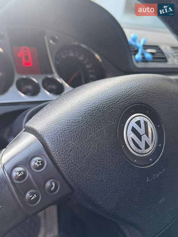 Универсал Volkswagen Passat 2006 в Хмельницком фото 73 Универсал Volkswagen Passat 2006 в Хмельницком