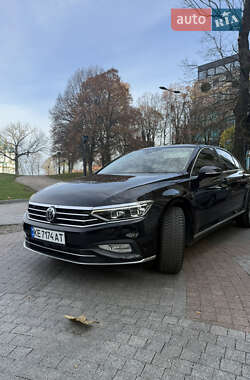 Седан Volkswagen Passat 2020 в Киеве