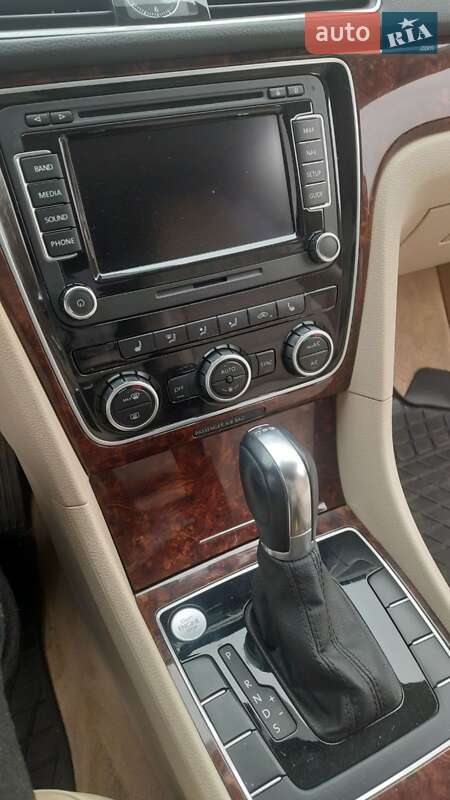 Седан Volkswagen Passat 2013 в Ужгороде фото 9 Седан Volkswagen Passat 2013 в Ужгороде
