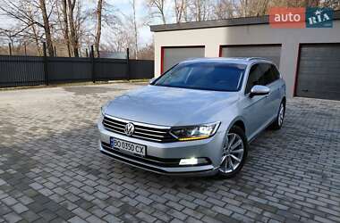 Універсал Volkswagen Passat 2017 в Борщеві