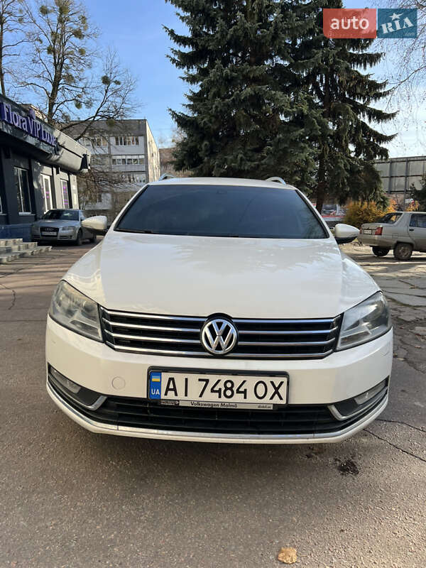 Универсал Volkswagen Passat 2012 в Житомире фото 2 Универсал Volkswagen Passat 2012 в Житомире
