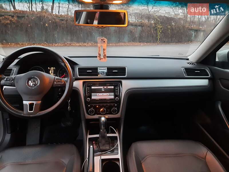 Седан Volkswagen Passat 2011 в Днепре фото 25 Седан Volkswagen Passat 2011 в Днепре