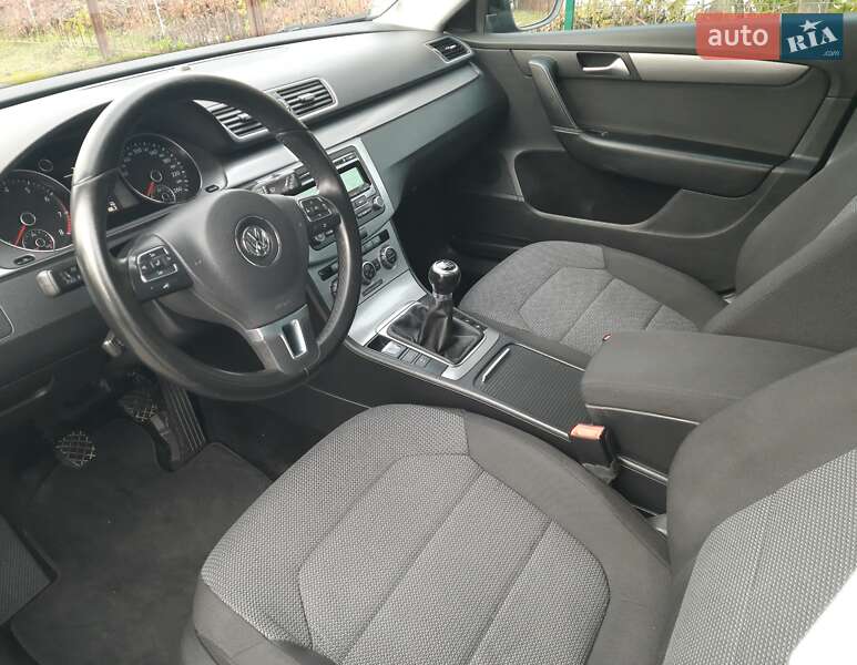 Универсал Volkswagen Passat 2012 в Хмельницком фото 31 Универсал Volkswagen Passat 2012 в Хмельницком