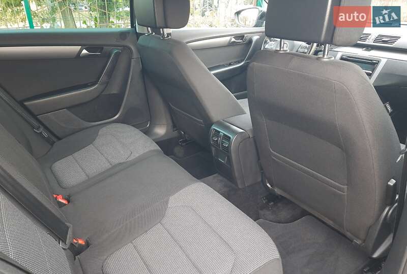 Универсал Volkswagen Passat 2012 в Хмельницком фото 52 Универсал Volkswagen Passat 2012 в Хмельницком