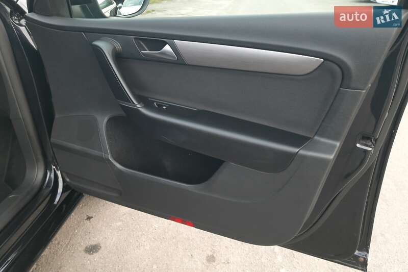 Универсал Volkswagen Passat 2012 в Хмельницком фото 57 Универсал Volkswagen Passat 2012 в Хмельницком