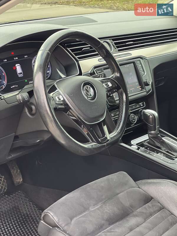 Универсал Volkswagen Passat 2015 в Хмельницком фото 14 Универсал Volkswagen Passat 2015 в Хмельницком