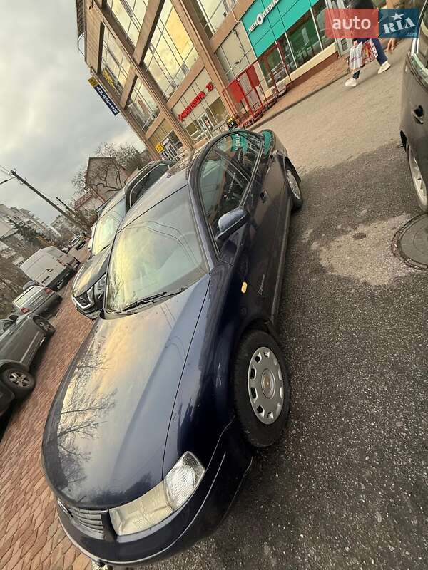 Седан Volkswagen Passat 2000 в Житомире фото Седан Volkswagen Passat 2000 в Житомире